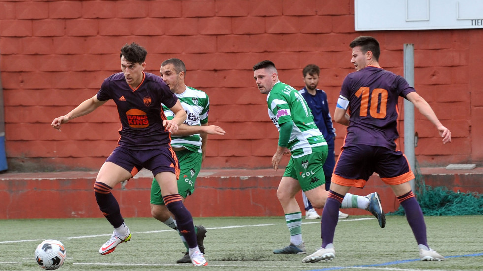 El Montañeros va a por la tercera seguida en A Grela