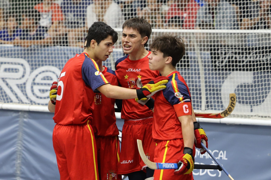 El coruñés Jacobo Copa, campeón de Europa sub-17 de hockey patines