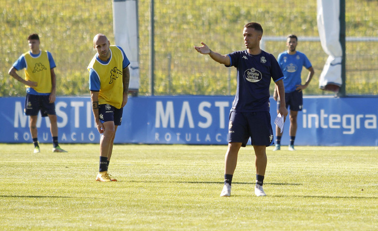 El Deportivo trabajó en dos grupos pensando en el Talavera