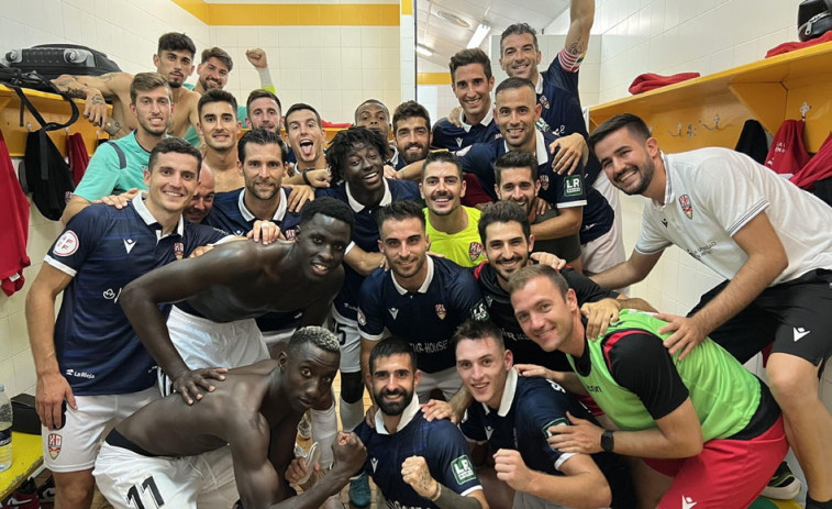 El Alcoyano sigue en lo más alto y Doncel anota un golazo