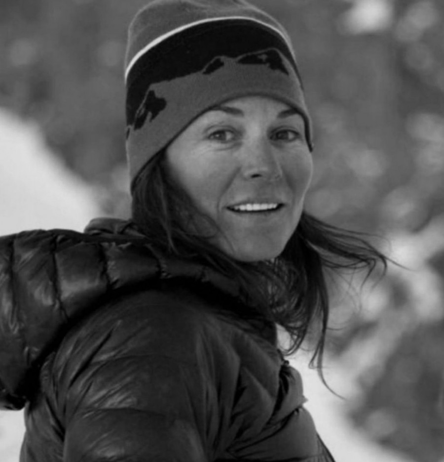 Hallan el cuerpo de la esquiadora Hilaree Nelson desaparecida en Nepal