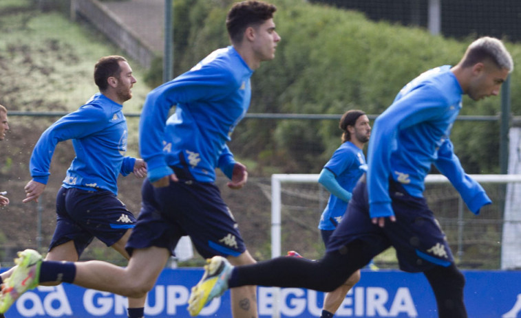 Ensayo de jugadas  a balón parado  en una sesión  suave