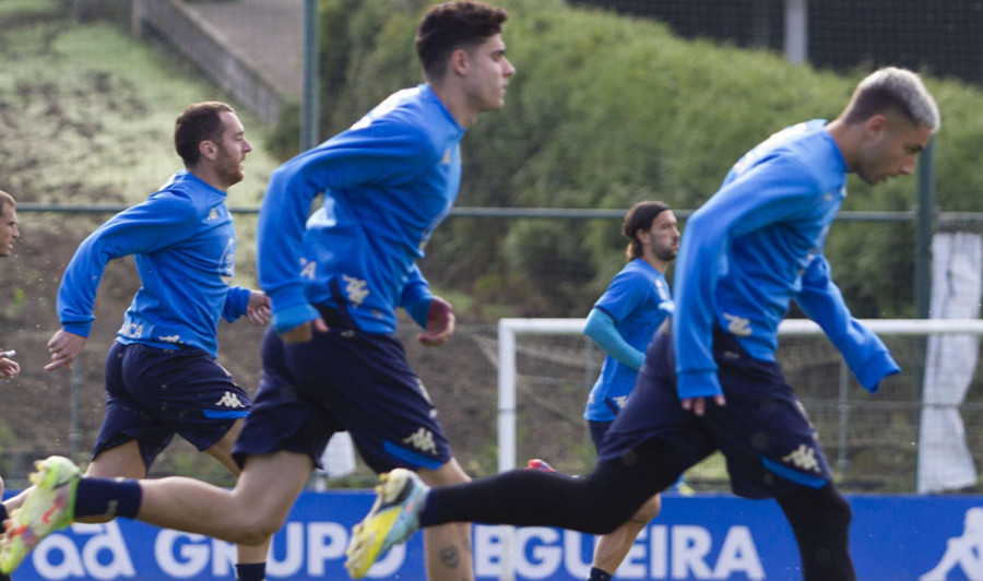 Ensayo de jugadas  a balón parado  en una sesión  suave