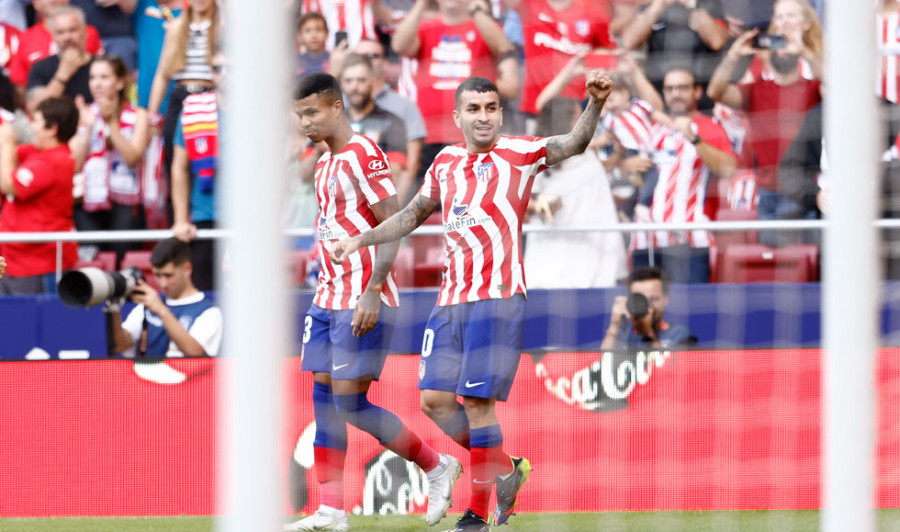 Correa y Oblak disimulan la crisis del Atlético de Madrid (2-1)