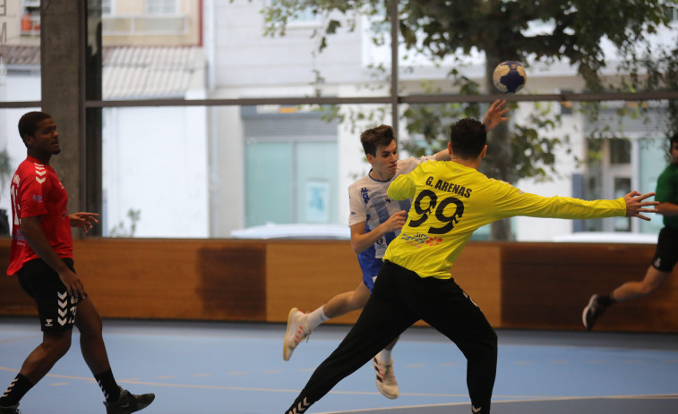 El OAR consigue su primer triunfo a domicilio (25-29)
