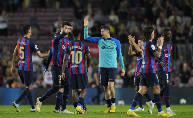 El Barcelona decide en siete minutos su compromiso ante el Villarreal (3-0)