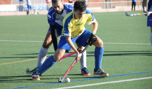 El contragolpe del HC Albor acaba con la condición de invicto del Escola Hockey Coruña