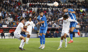 El Depor, con un descosido en la zaga