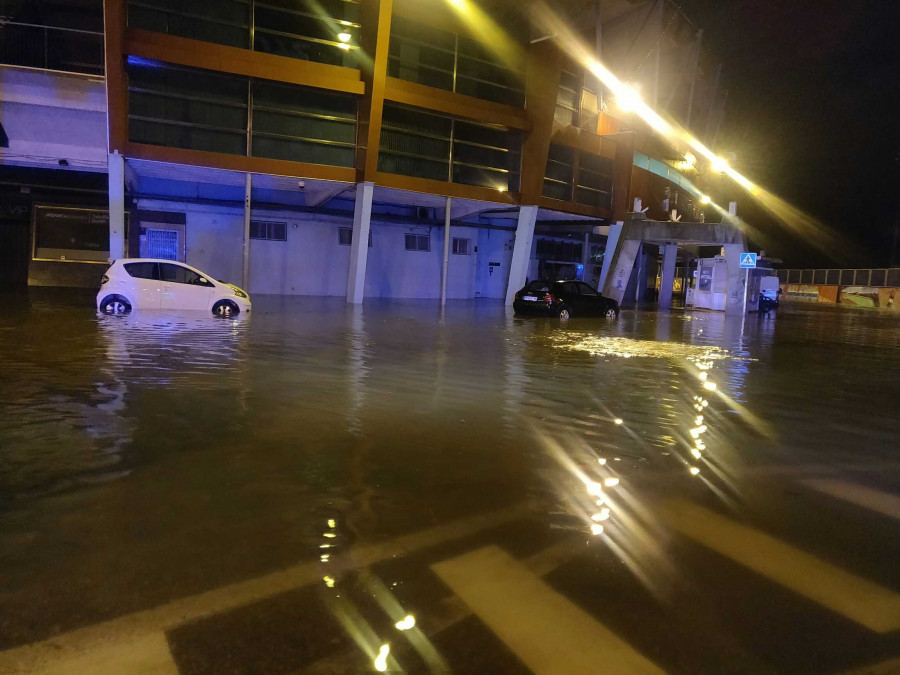 Balaídos sufre inundaciones a 24 horas del Celta B- Real Madrid Castilla