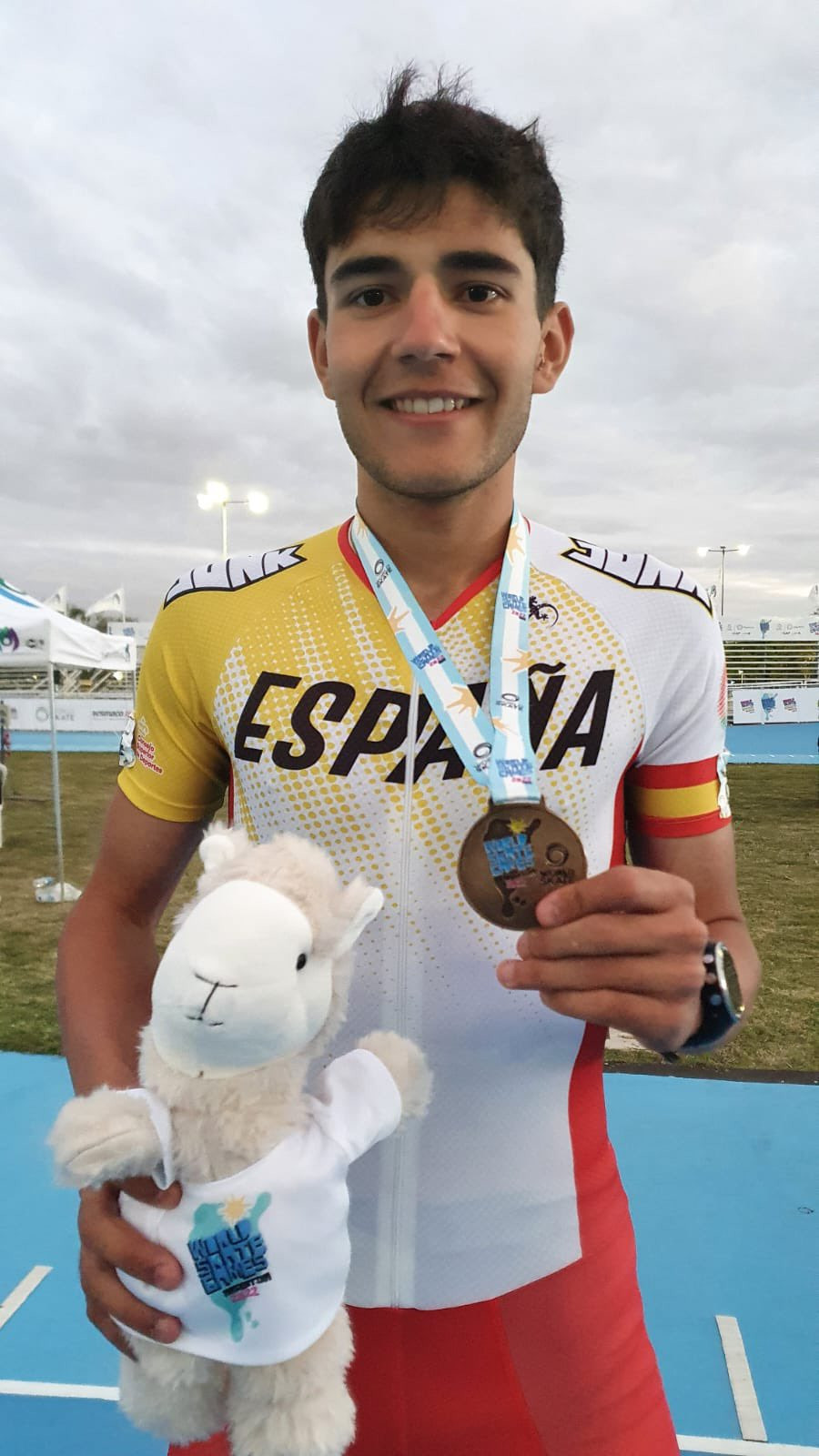 Manu taibo campeon mundial junior patinaje velocidad world skate games