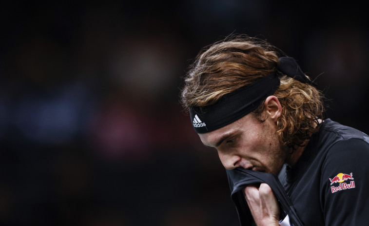 Tsitsipas no tiembla frente a Evans