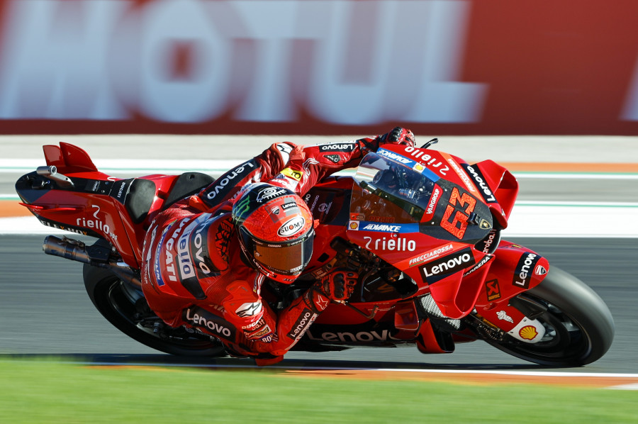 La ‘ofensiva Ducati’, un muro para Quartararo