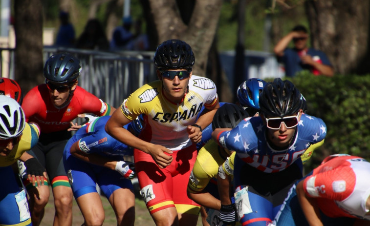 Manu Taibo, el niño que se hace mayor sobre ruedas y a toda velocidad