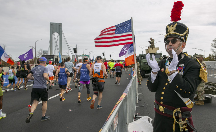 Los kenianos Evans Chebet y Sharon Lokedi ganan el maratón de Nueva York