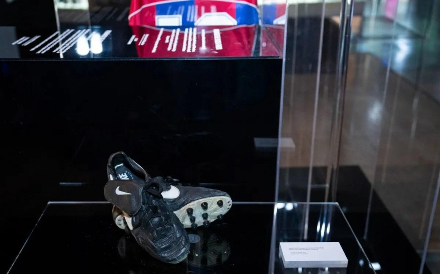 Las botas de Romario como culé, en el museo del club