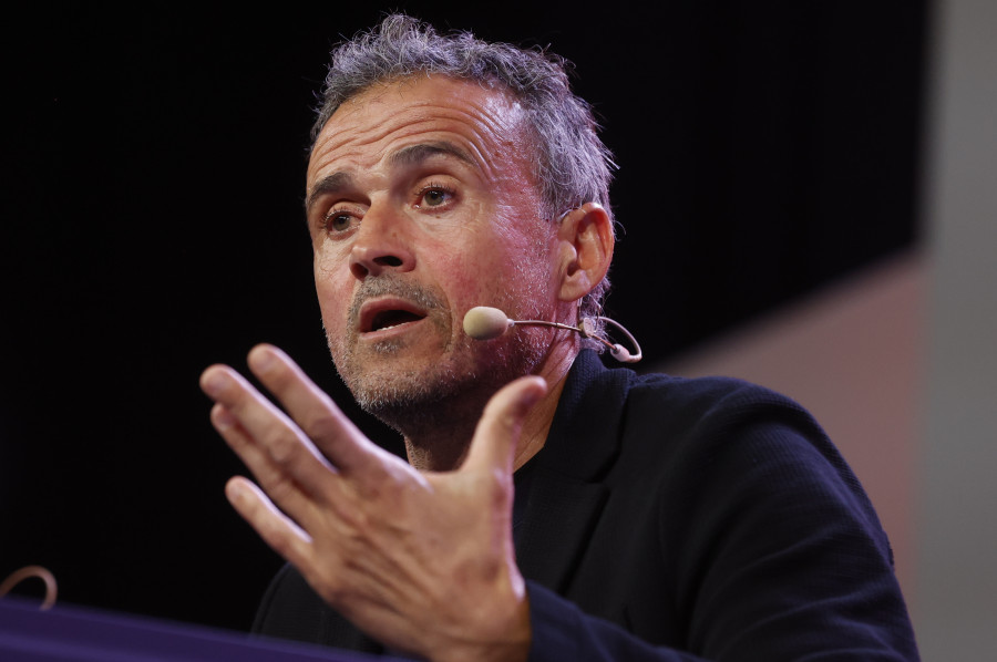Luis Enrique se convierte en 'streamer' durante el Mundial