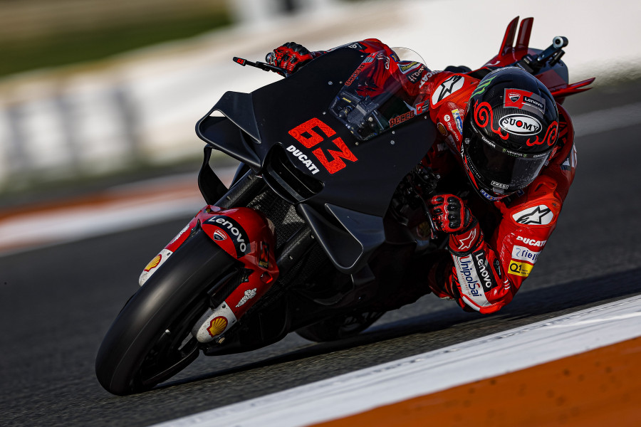 Bagnaia también lidera la segunda jornada de test de MotoGP en Portimao