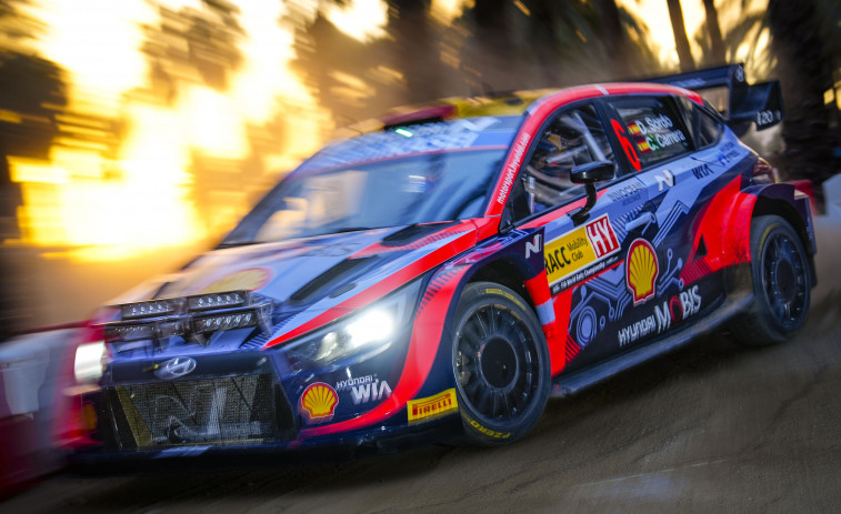 Dani Sordo junto a Neuville, Lappi y Breen en equipo Hyundai
