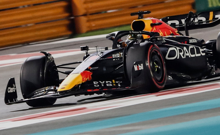 Verstappen reina en el fin de curso de Abu Dabi y Ferrari ata los dos subcampeonatos