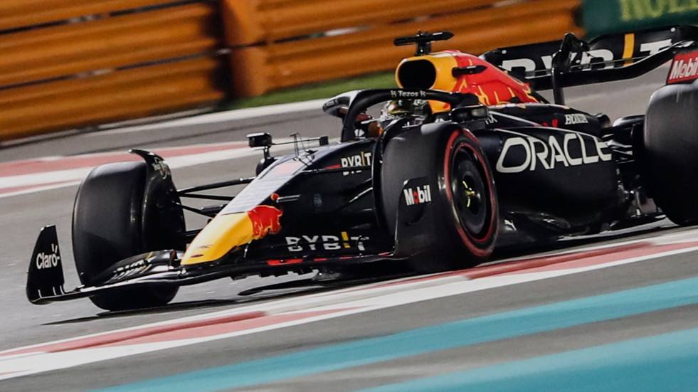 Verstappen reina en el fin de curso de Abu Dabi y Ferrari ata los dos subcampeonatos
