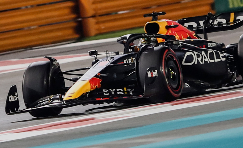 Verstappen reina en el fin de curso de Abu Dabi y Ferrari ata los dos subcampeonatos