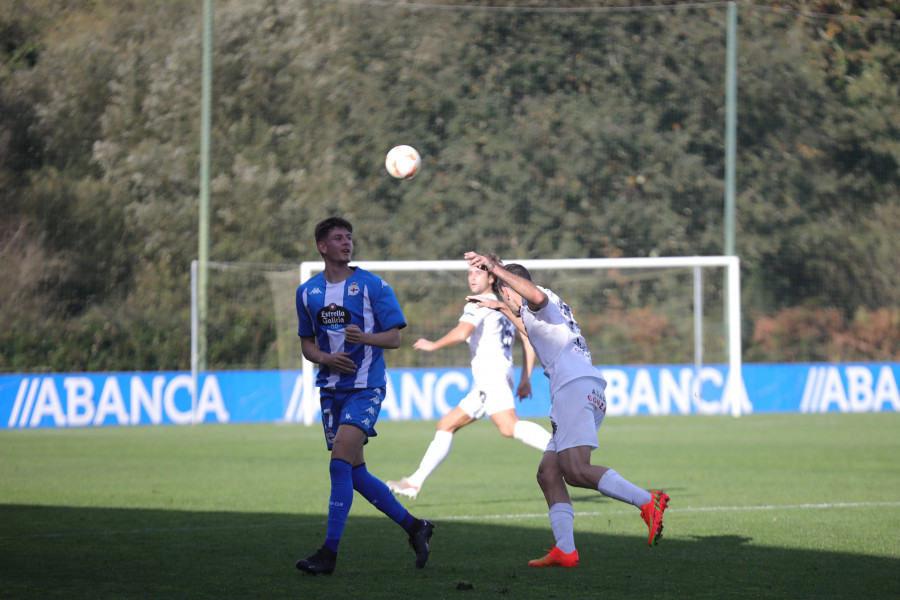 Las claves de la victoria del Deportivo B  en el derbi contra el Silva