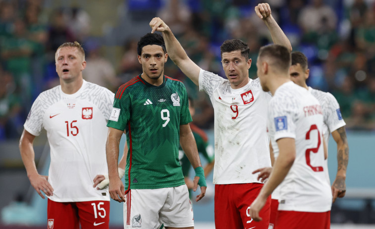 México y Polonia empatan su primer partido en Qatar