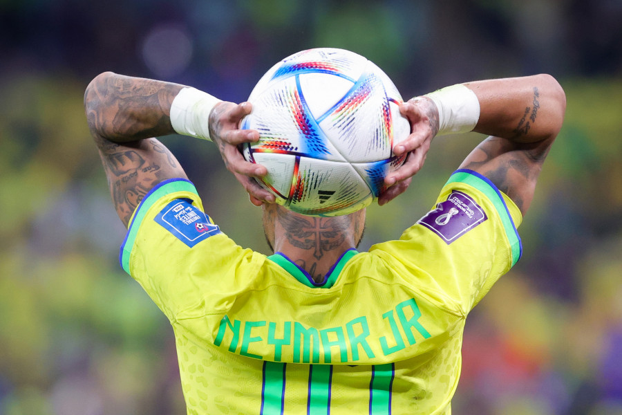 Neymar tiene una lesión en el ligamento lateral del tobillo derecho