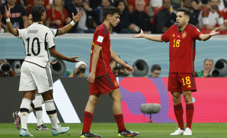 Alemania respira y España da por bueno el empate (1-1)