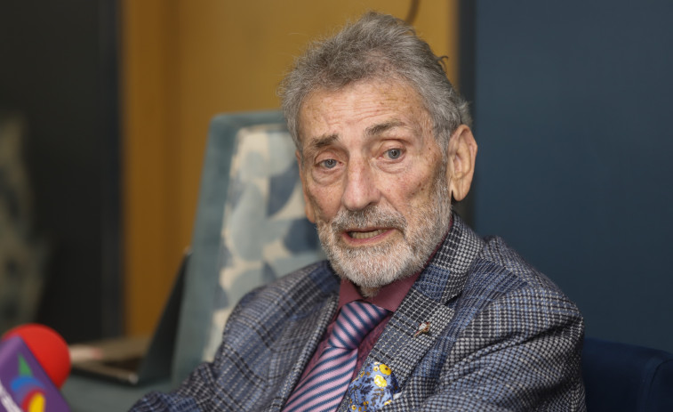 Carlos Mouriño, medalla de oro de la Federación Gallega de Fútbol