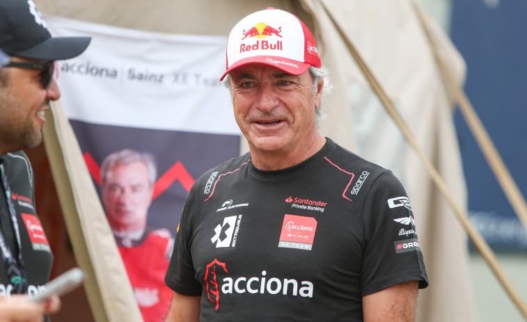 Carlos Sainz presenta un curso para reducir siniestros cambiando la actitud del conductor