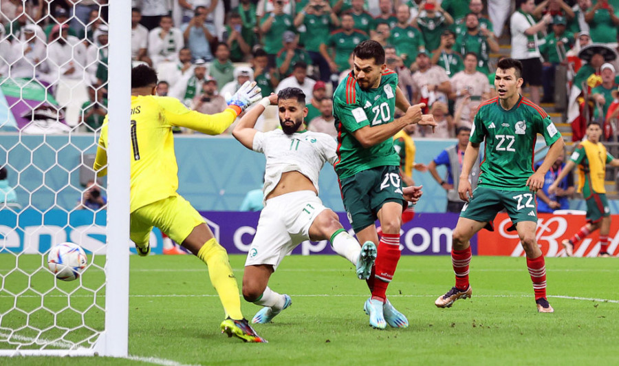 La falta de gol deja fuera a México (1-2)