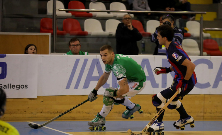 Liceo y Calafell, segundo y tercero se ven las caras en Riazor