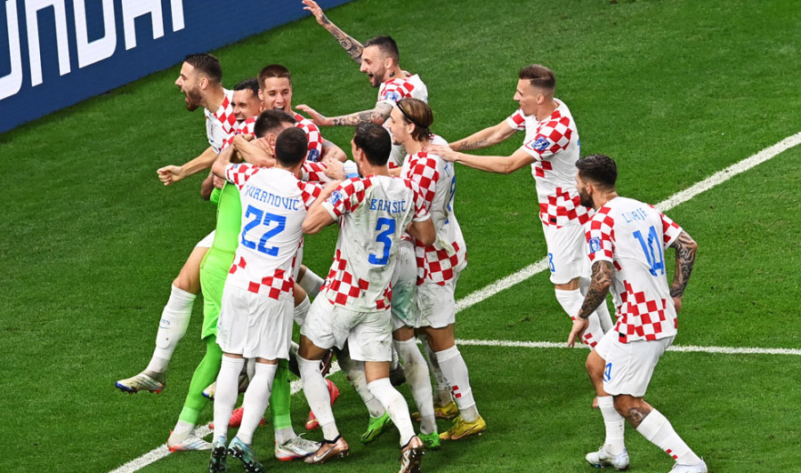 Dominik Livakovic dirigió a Croacia a los cuartos de final de Qatar 2022 (1-1)