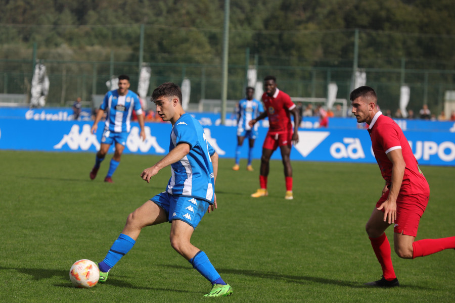 La UD Ourense pone a prueba la impoluta trayectoria del Fabril