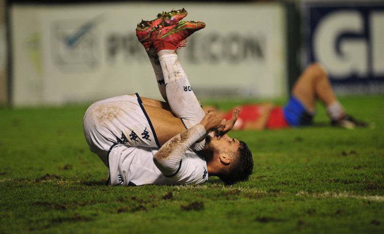 El Fabril pudo sentenciar y acabó pidiendo la hora en o Couto (2-2)