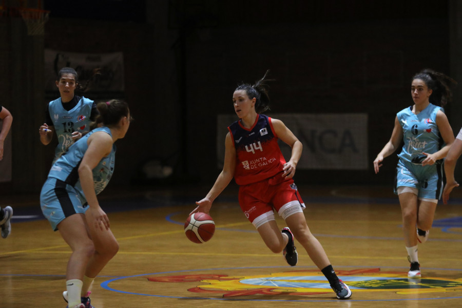 El Maristas sale del pozo con una victoria inapelable ante el Magec Tías (79-63)