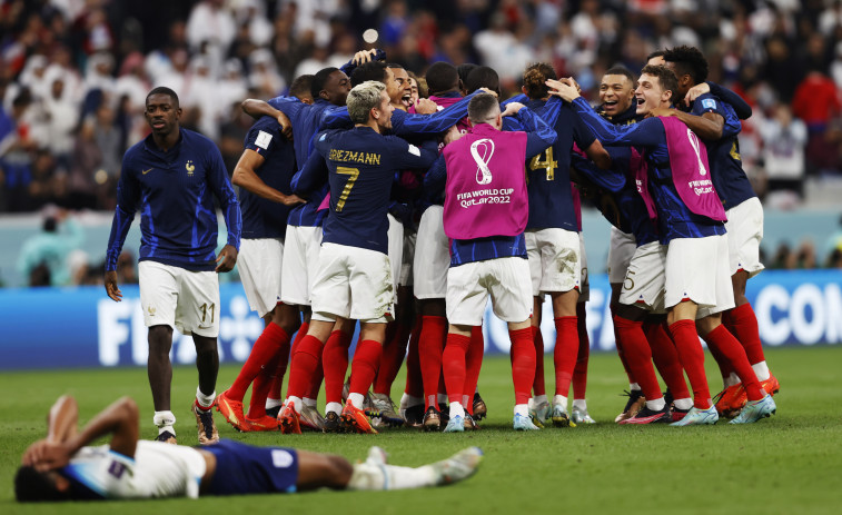 Tchouaméni y Giroud derriban a Inglaterra