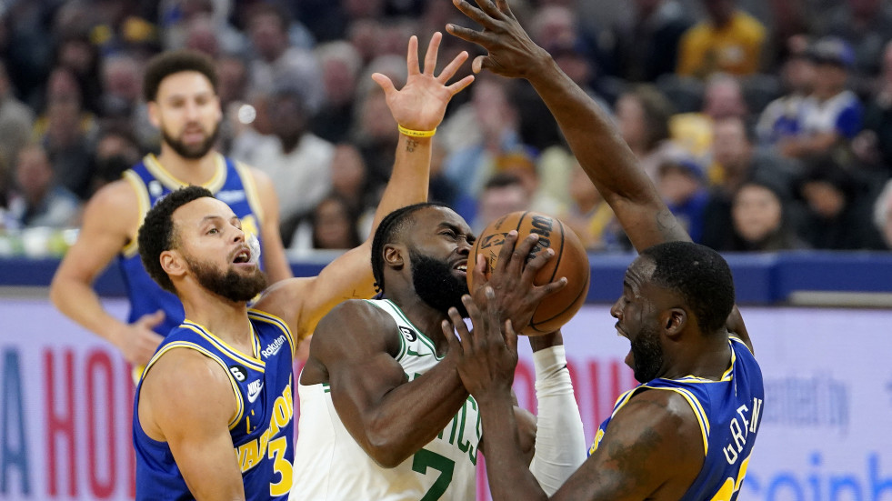 Los Celtics no pueden con los Warriors y los Nets pisan fuerte en el Este