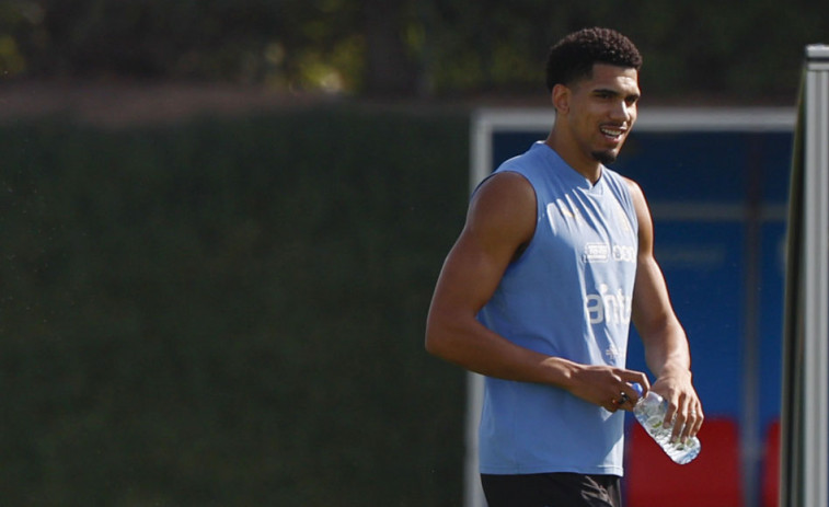 Christensen y Araujo, novedades en el entrenamiento del Barça
