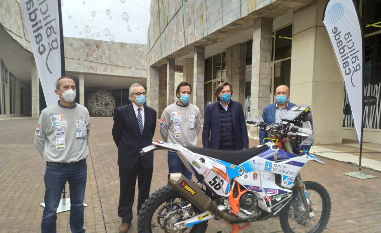 El piloto lucense Eduardo Iglesias confía en mejorar su clasificación en el Rally Dakar de motos