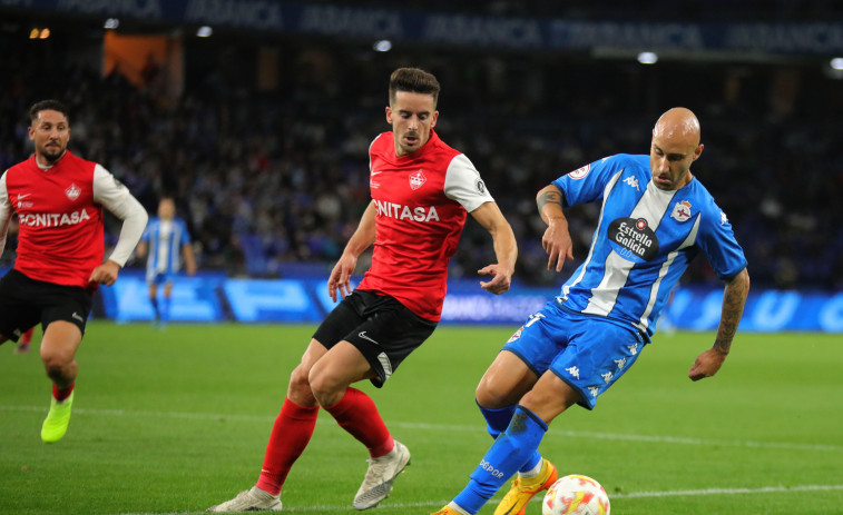 El Depor le enseña la puerta de salida a Gorka Santamaría
