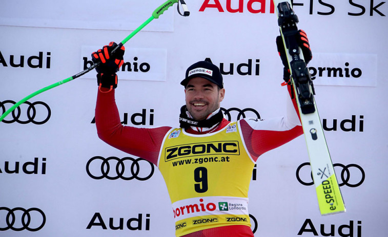 Vincent  Kriechmayr gana el descenso de Bormio
