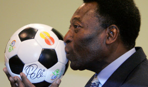 Fallece el futbolista brasileño Pelé a los 82 años