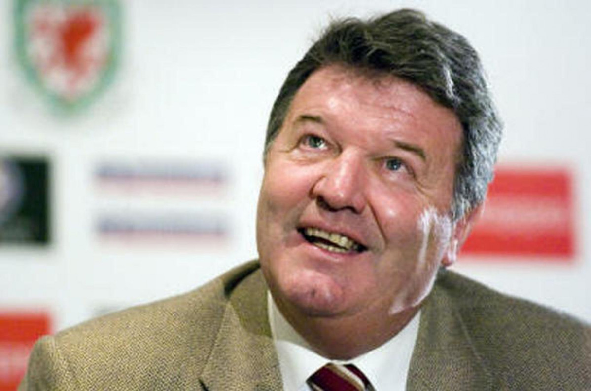 John Benjamin Toshack 17275374