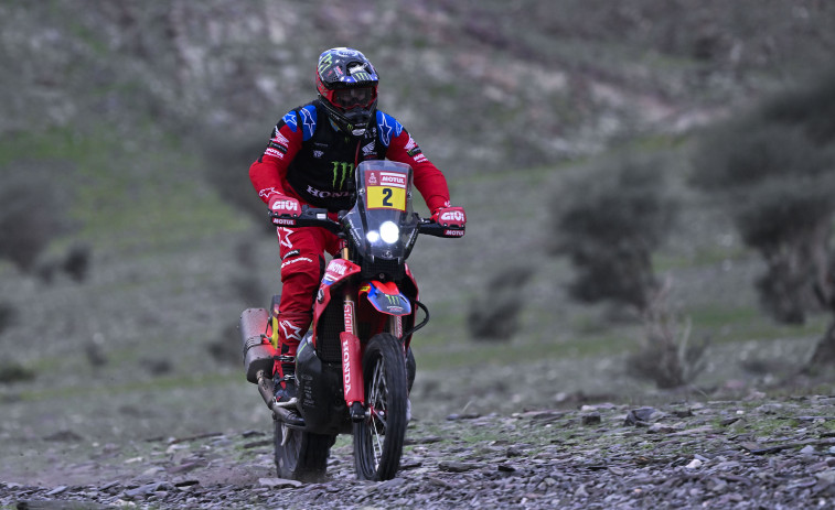 Brabec, segundo favorito en motos que abandona el Dakar