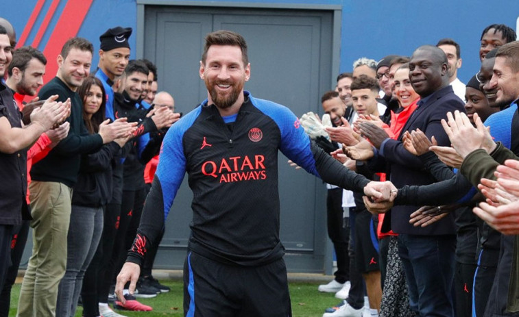 Messi vuelve a entrenarse con el PSG tras unos días de descanso en Argentina