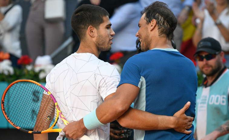 Alcaraz, Nadal y Ruud mantienen posiciones en el primer podio de 2023