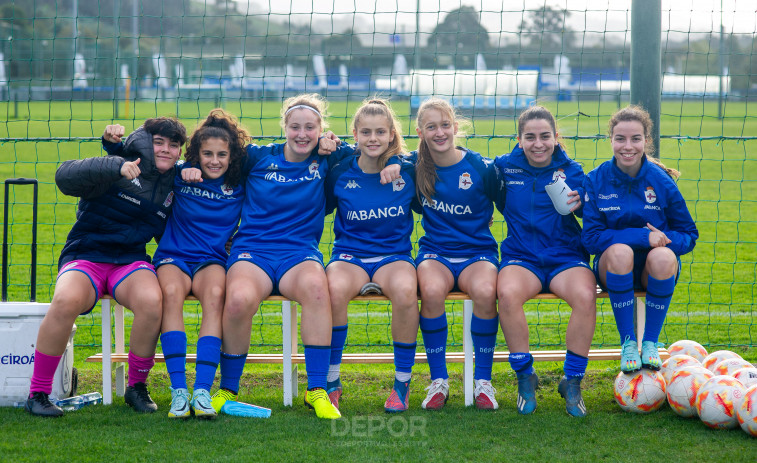 La defensa deportivista Elena Vázquez, citada por la selección española sub-17