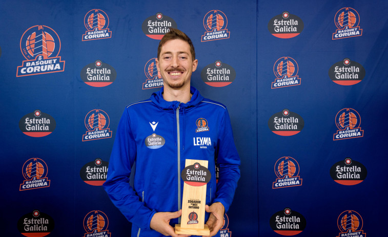 Aleix Font espera que Básquet Coruña alargue su buen momento